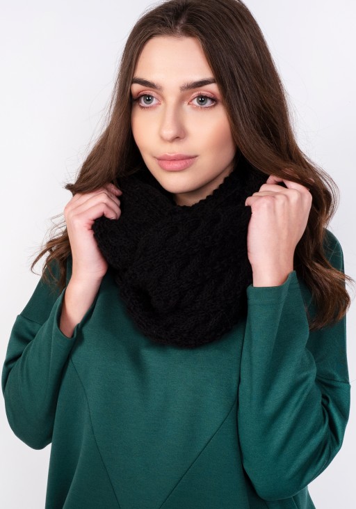 Stylish tube scarf - black