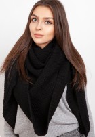Impressive knitted scarf - black