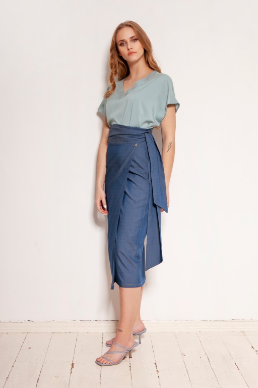 Pencil skirt tied with a sash, SP129 jeans