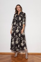 Long dress with 3/4 sleeves and a drawstring, SUK205 leaves pattern